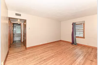3136 N 77th St, Milwaukee, WI 53222 - Photo 3