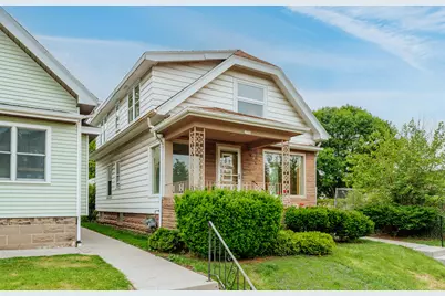 1756 S 72nd St, West Allis, WI 53214 - Photo 3