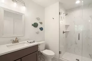 964 Duck Pond Rd, Fontana, WI 53125 - Photo 5