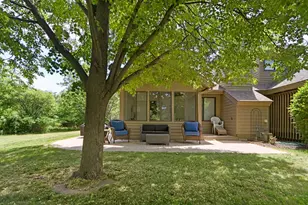 964 Duck Pond Rd, Fontana, WI 53125 - Photo 13