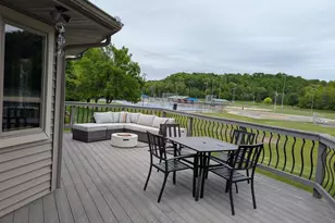 1007 3rd Ave, Holmen, WI 54636 - Photo 5