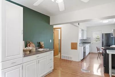 471 E Morgan Ave, Milwaukee, WI 53207 - Photo 5