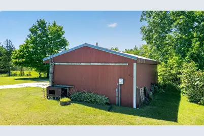 101  North Ave, Cascade, WI 53011 - Photo 5