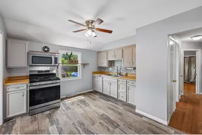 8801 W Lawn Ave, Milwaukee, WI 53225 - Photo 7