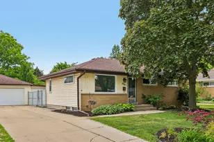 8801 W Lawn Ave, Milwaukee, WI 53225 - Photo 23