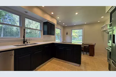 1435 E Fairy Chasm Rd, Bayside, WI 53217 - Photo 23