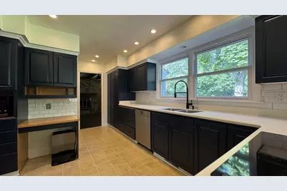 1435 E Fairy Chasm Rd, Bayside, WI 53217 - Photo 25