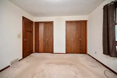 217  13th Ave, Onalaska, WI 54650 - Photo 11