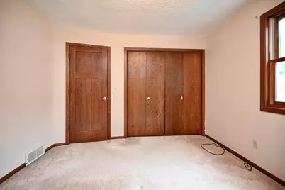 217  13th Ave, Onalaska, WI 54650 - Photo 13