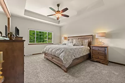 2406  Deercrest Ct, Waukesha, WI 53188 - Photo 33