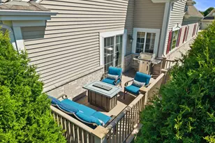 2406 Deer Crest Ct, Waukesha, WI 53188 - Photo 7