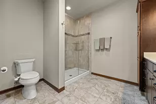 2406 Deer Crest Ct, Waukesha, WI 53188 - Photo 37