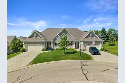 2406  Deercrest Ct, Waukesha, WI 53188 - Photo 57