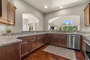 2406 Deer Crest Ct, Waukesha, WI 53188 - Photo 29