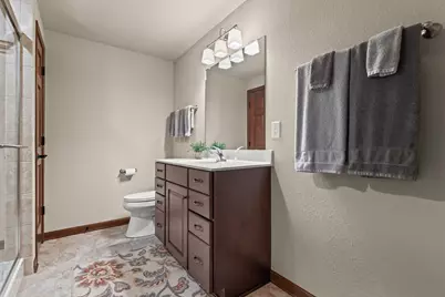 2406  Deercrest Ct, Waukesha, WI 53188 - Photo 51