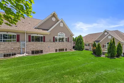 2406  Deercrest Ct, Waukesha, WI 53188 - Photo 61