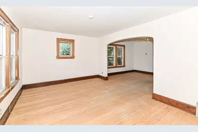 3340  10th Ave, Racine, WI 53402 - Photo 5