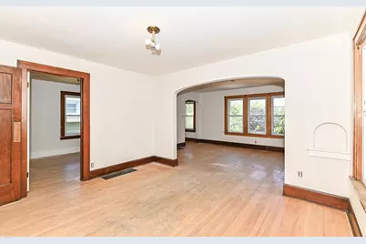 3340  10th Ave, Racine, WI 53402 - Photo 13