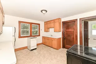 3340 10th Ave, Racine, WI 53402 - Photo 17