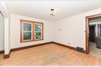 3340  10th Ave, Racine, WI 53402 - Photo 11