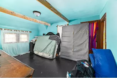 2437 S 29th St, Milwaukee, WI 53215 - Photo 15