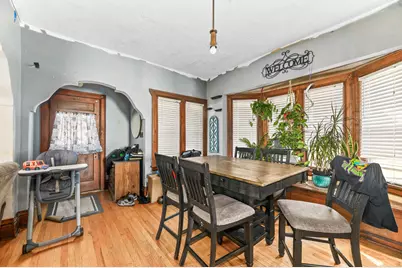 2437 S 29th St, Milwaukee, WI 53215 - Photo 5