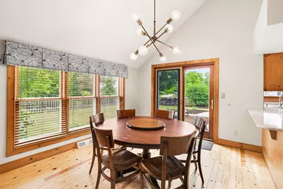 10133 N Foxkirk Dr, Mequon, WI 53097 - Photo 17