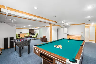 10133 N Foxkirk Dr, Mequon, WI 53097 - Photo 37