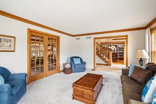 10133 N Foxkirk Dr, Mequon, WI 53097 - Photo 7