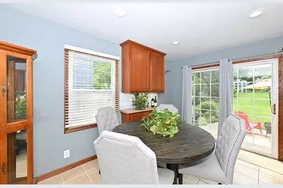 213  McDivitt Ln, Mukwonago, WI 53149 - Photo 9