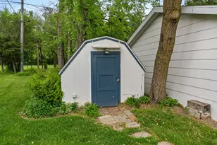 1441 Lee Cir, Manitowoc, WI 54220 - Photo 21