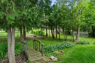1441 Lee Cir, Manitowoc, WI 54220 - Photo 25