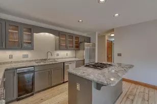 798 Greenway Terrace, Hartland, WI 53029 - Photo 19