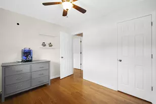 N51W15674 Fair Oak Pkwy, Menomonee Falls, WI 53051 - Photo 11
