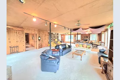 711  Giddings Ave #707, Sheboygan Falls, WI 53085 - Photo 5