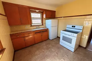 1956 S 77th St, West Allis, WI 53219 - Photo 3