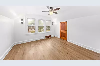 736  2nd Ave, West Bend, WI 53095 - Photo 3