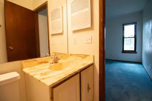 8751 W Oklahoma Ave, Milwaukee, WI 53227 - Photo 13