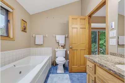 3532 S 121st Ct, Greenfield, WI 53228 - Photo 35