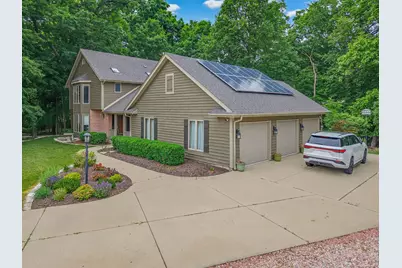3532 S 121st Ct, Greenfield, WI 53228 - Photo 49