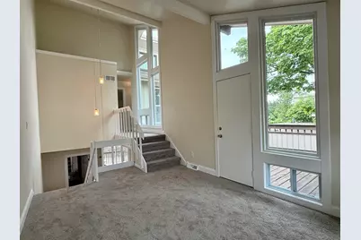 1224 W Baldwin Ct, Mequon, WI 53092 - Photo 17