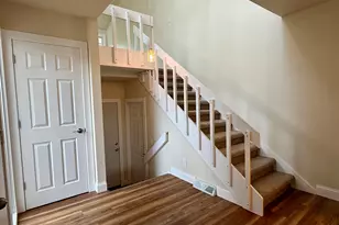 1224 W Baldwin Ct, Mequon, WI 53092 - Photo 15