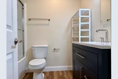 1224 W Baldwin Ct, Mequon, WI 53092 - Photo 31