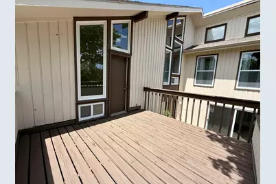 1224 W Baldwin Ct, Mequon, WI 53092 - Photo 37