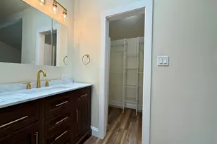 1224 W Baldwin Ct, Mequon, WI 53092 - Photo 25