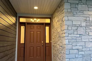 9800 N Migratory Ct, Mequon, WI 53097 - Photo 3