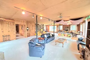711 Giddings Ave, Sheboygan Falls, WI 53085 - Photo 9