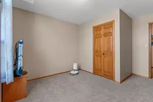 4406 Hunters Glen Dr, Sheboygan, WI 53083 - Photo 35