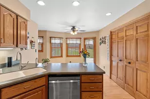 4406 Hunters Glen Dr, Sheboygan, WI 53083 - Photo 19