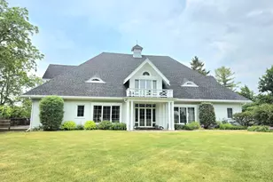 711 Giddings Ave, Sheboygan Falls, WI 53085 - Photo 1